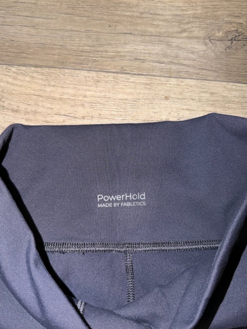 Fabletics Powerhold Leggings size M - Picture 3 of 3